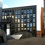 Rotermanni District Bee Apartment